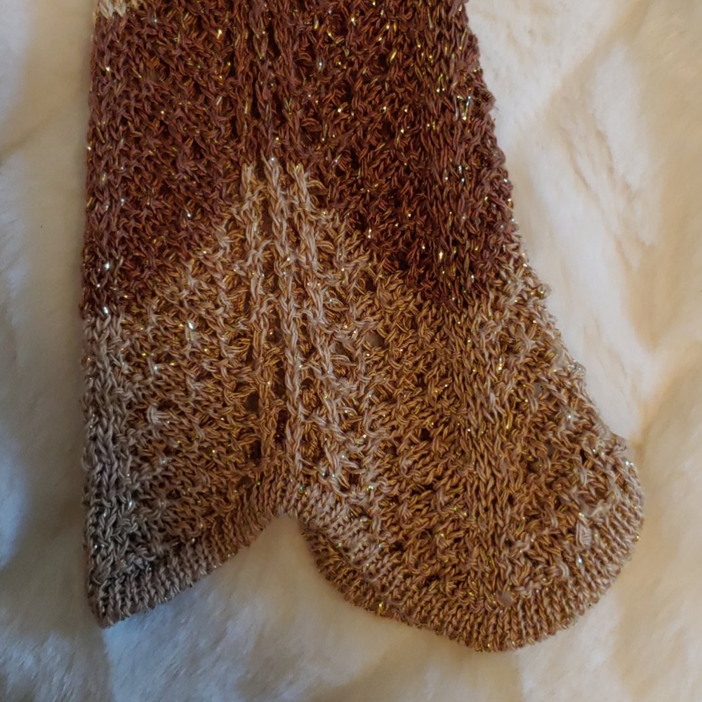 Sweater - Picture 2 of 8